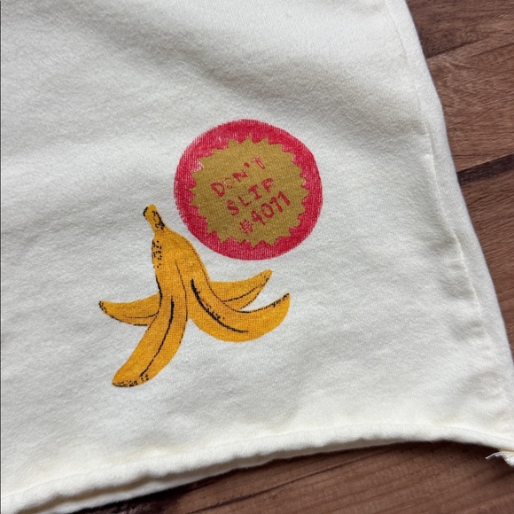 EUC Worn Twice Happy Little Mother You’re Driving Me Bananas Boxy Tee Size XS - Picture 3 of 13